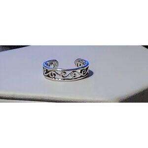 NEW~Super Cute 925 Sterling Silver Scrollwork Design Toe Ring